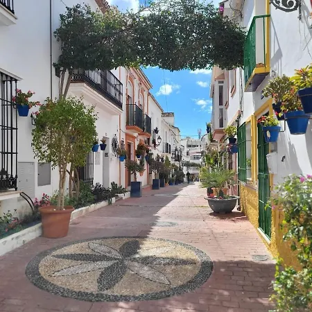 Vero, Charming House In * Estepona
